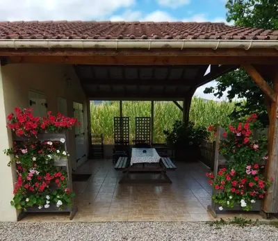 Jardin de l'établissement l'escapade