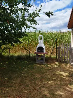 Jardin de l'établissement l'escapade