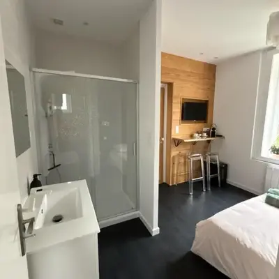 Chambre privée Au pied des Vosges entrée et terrasse privatives