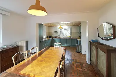 Cuisine ou kitchenette dans l'établissement Villa P'tite Noisette - charmante maison vue montagne