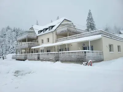 L'établissement Appartement chaleureux au pied des pistes en hiver