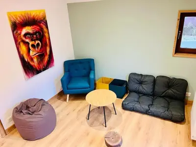 Coin salon dans l'établissement Appartement La Galerie de Mémé