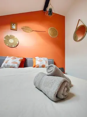 Un ou plusieurs lits dans un hébergement de l'établissement Dolce Vita - Centre-ville - Paisible - Moderne