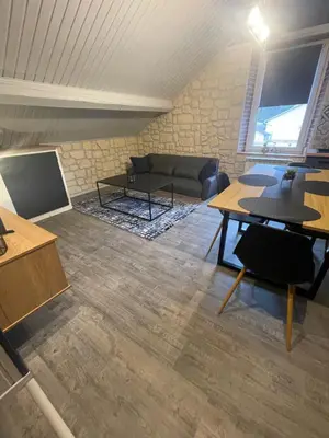Télévision ou salle de divertissement dans l'établissement L appartement chez J&C