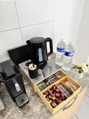 Plateau bouilloire dans l'établissement Appartement des 3 pays. 2 mn de Bâle+ Free parking