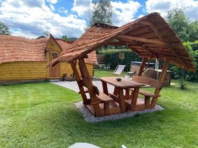 Jardin de l'établissement Cabane Insolite Cosy