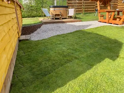 Jardin de l'établissement Cabane Insolite Cosy