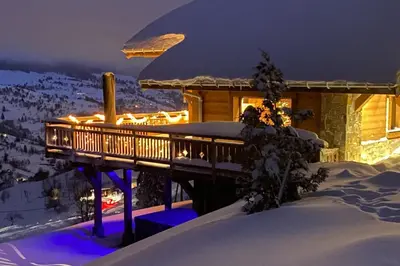 L'établissement Chalet du Paradis Blanc en hiver