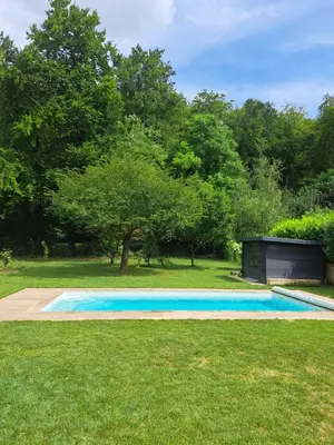 Piscine de l'établissement Chez Eve&Bruno ou située à proximité