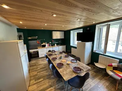 Cuisine ou kitchenette dans l'établissement Le Travexin