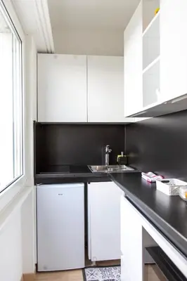 Cuisine ou kitchenette dans l'établissement Studio moderne - 3 Frontières - Aéroport de Bâle - Parking