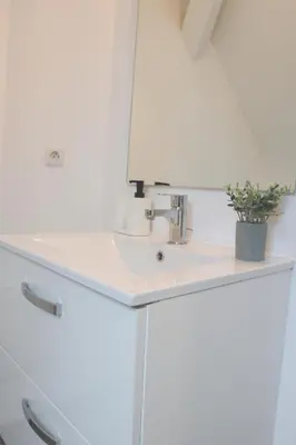 Salle de bains dans l'établissement LE SUNNY, Mulhouse centre