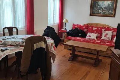 Coin salon dans l'établissement LE CHANT DE LA RIVIERE