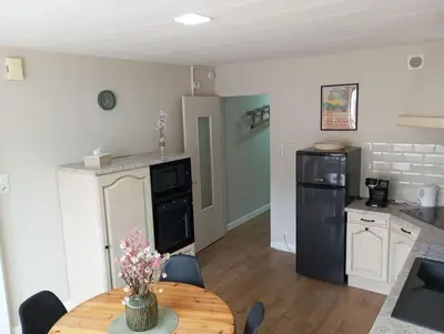 Cuisine ou kitchenette dans l'établissement Gîte de la Costelle