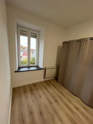 Plan de l'établissement Appartement centre-ville de Lure droit