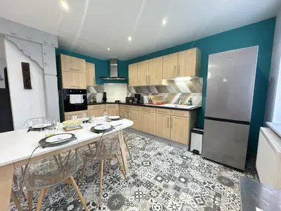 Cuisine ou kitchenette dans l'établissement La maison d'Audrey - maison au pied du Hahenberg - au calme - parking gratuit