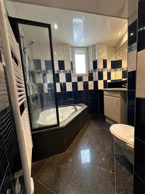 Salle de bains dans l'établissement En Alsace