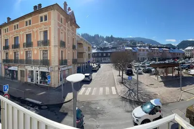 Vue générale sur la montagne ou vue sur la montagne depuis l'appartement