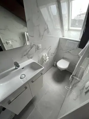 Salle de bains dans l'établissement Esprit ANGLETERRE