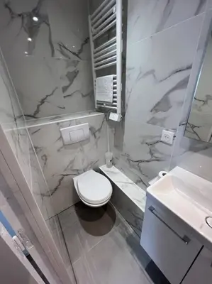 Salle de bains dans l'établissement Esprit France, joli studio au coeur de Mulhouse