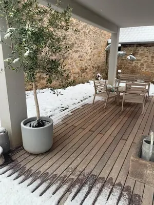 Balcon ou terrasse dans l'établissement la parenthèse