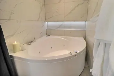 Salle de bains dans l'établissement la parenthèse