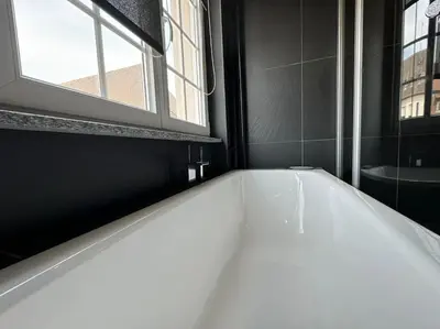Plan de l'établissement L'Arsenal - Appartement Centre ville - Poche commerces & restaurant - 6 P