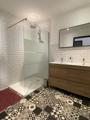 Salle de bains dans l'établissement Appartement de la Place