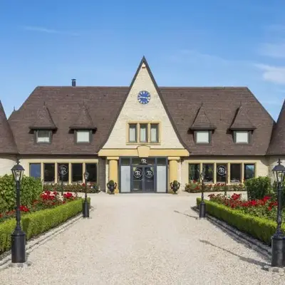 CHATEAU R