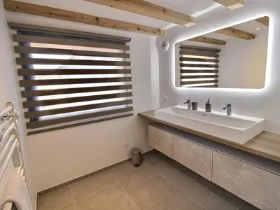 Salle de bains dans l'établissement Charmante maison 3 chambres au cœur du vignoble avec terrasse - FR-1-722-8