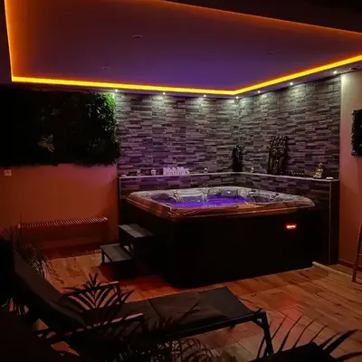 Zen&spa appartement avec jacuzzi et sauna privatif