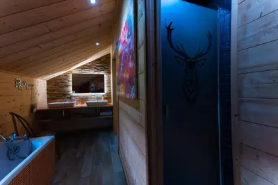Plan de l'établissement Chalet de luxe -8 pers- sauna - vues lac & montagne