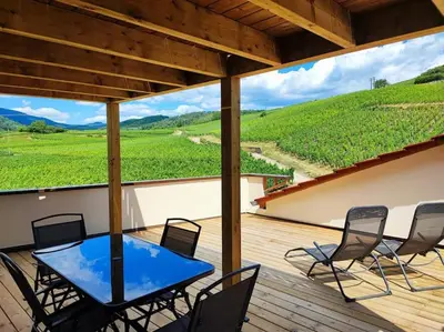 Vue générale sur la montagne ou vue sur la montagne depuis l'appartement