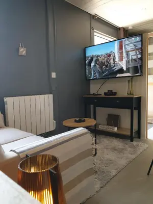 Télévision ou salle de divertissement dans l'établissement I have a dream