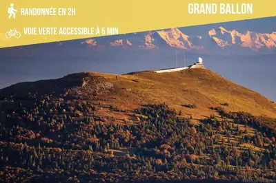 Vue générale sur la montagne ou vue sur la montagne depuis la maison de vacances