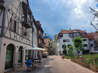 Quartier de l'appartement ou autre quartier proche