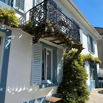 Logis des pinces maillées