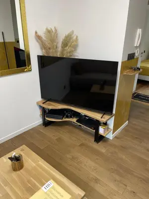 Télévision ou salle de divertissement dans l'établissement Mon-Doré F3 Tout Confort,PS4,Parking