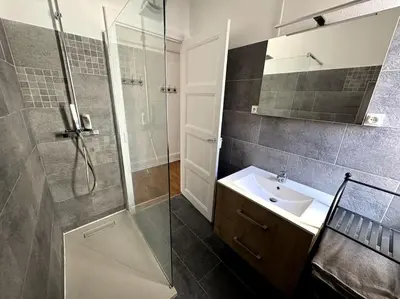 Salle de bains dans l'établissement Appartement