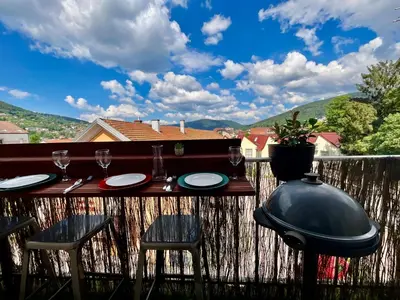 Vue générale sur la montagne ou vue sur la montagne depuis l'appartement