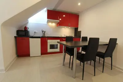 Cuisine ou kitchenette dans l'établissement L'Appartement - Cœur de Riquewihr - 2 à 4 personnes