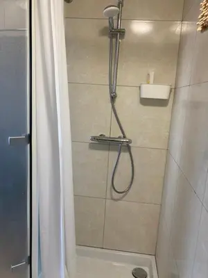Salle de bains dans l'établissement Joli gîte 2 personnes en Alsace