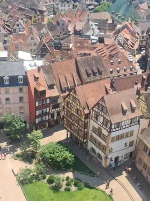 Vue générale sur Horbourg-Wihr ou vue de la ville depuis l'appartement