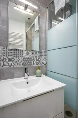 Salle de bains dans l'établissement Le 37-GregIMMO-Appart'Hôtel