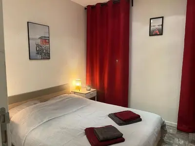 Un ou plusieurs lits dans un hébergement de l'établissement Le Scandinave, cosy et lumineux, proche GE-Alstom-UTBM, PrimeVideo, Wifi