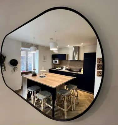 Cuisine ou kitchenette dans l'établissement Les deux maisons - Roz - Appartement Gérardmer vue pistes proche lac