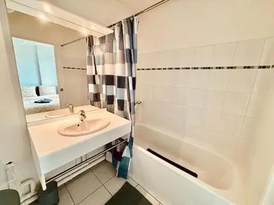 Salle de bains dans l'établissement Le Cotonnier - Pfastatt Mulhouse