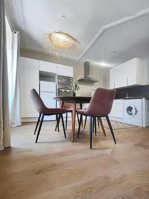 Cuisine ou kitchenette dans l'établissement L'Haussmannien Moderne - Centre-ville - Elégant
