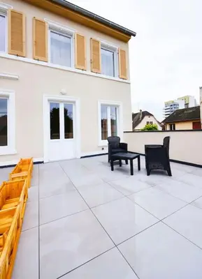 Balcon ou terrasse dans l'établissement RB-1G - Joli 2 pièces au 1er étage avec terrasse 1 à 2 pers
