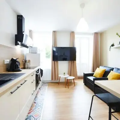 RB-1G - Joli 2 pièces au 1er étage avec terrasse 1 à 2 pers